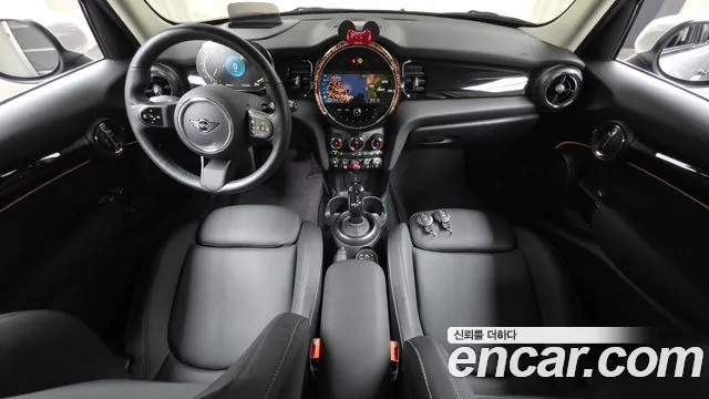 Mini Cooper Cooper 5 дверей Classic — Фото автомобиля 7
