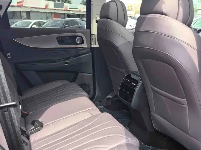 Chery Tiggo 9 C-DM — Фото автомобиля 7