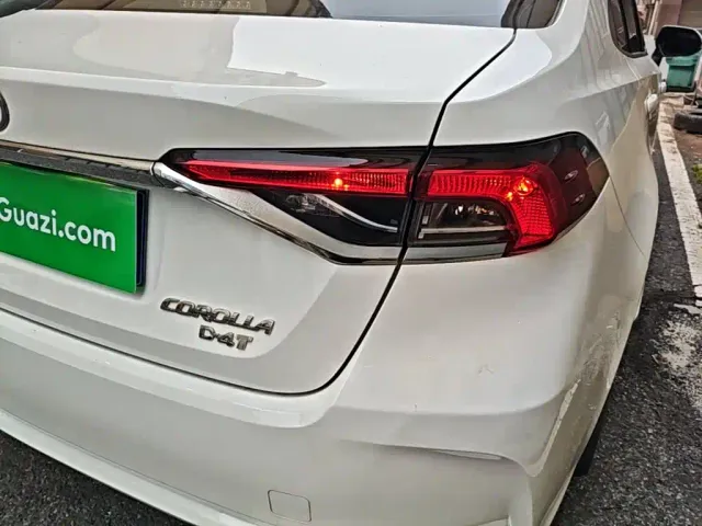 Toyota Corolla — Фото автомобиля 7