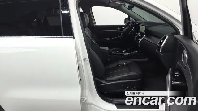 Kia Sorento Sorento 4-е поколение Бензин 2.5T 2WD — Фото автомобиля 23