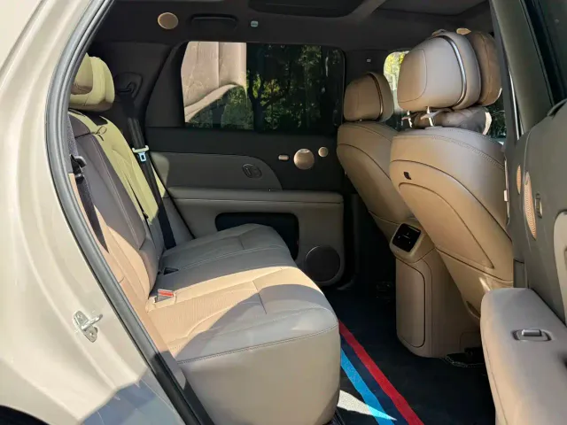 IM Motors LS8 — Фото автомобиля 11