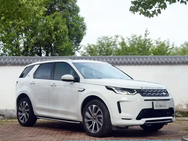 Land Rover Discovery Sport — Фото автомобиля 3