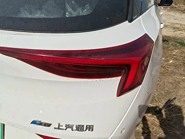 Buick Velite 6 — Фото автомобиля 7