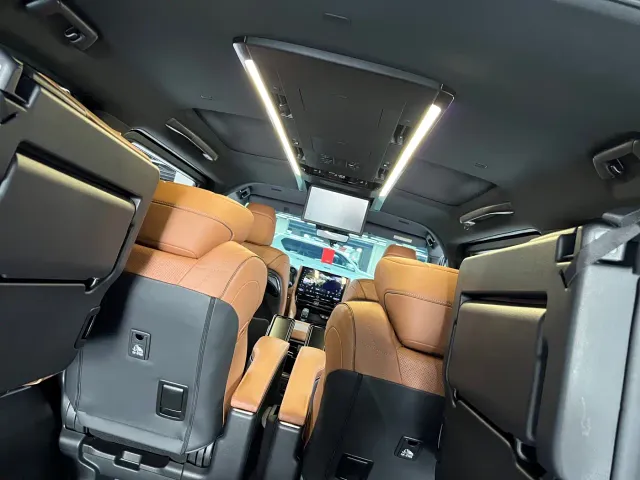 Toyota Alphard — Фото автомобиля 9