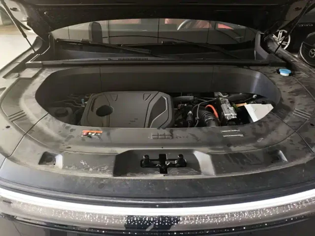 Geely Galaxy M9 — Фото автомобиля 15