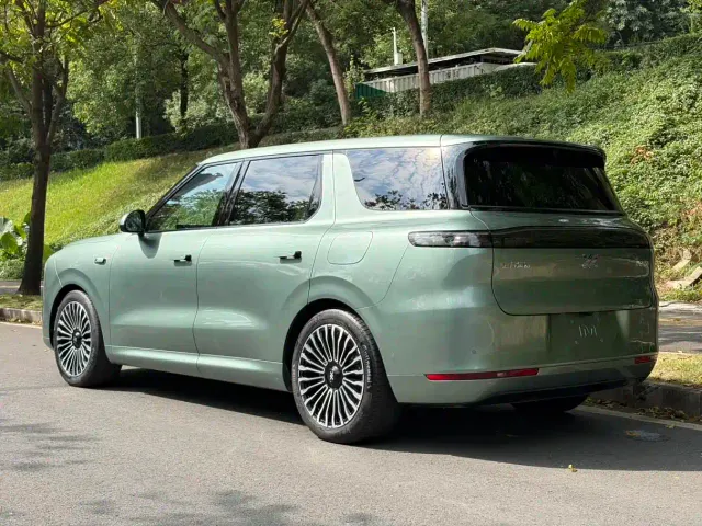 IM Motors LS8 — Фото автомобиля 2