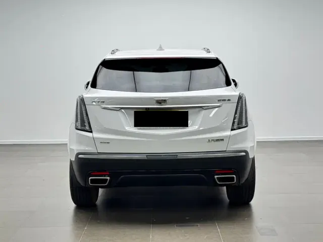 Cadillac XT5 — Фото автомобиля 6
