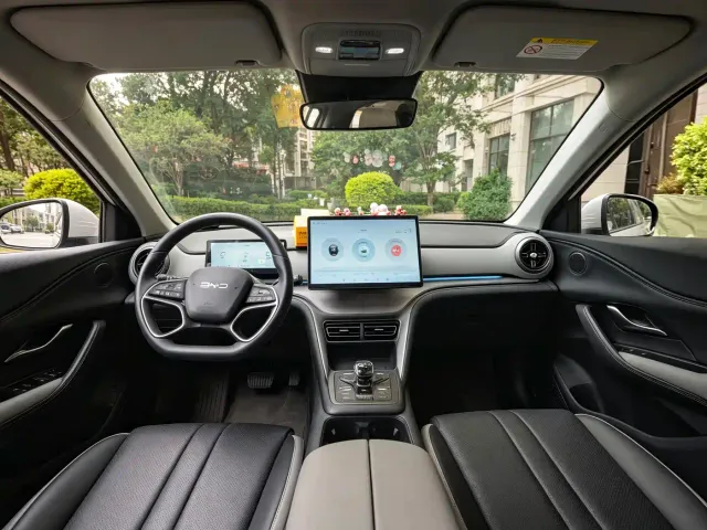 BYD Seal 05 DM-i — Фото автомобиля 11