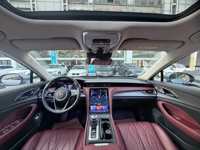 Hongqi H5 — Фото автомобиля 8