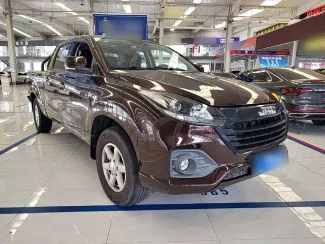 JMC Baodian — Фото автомобиля 3