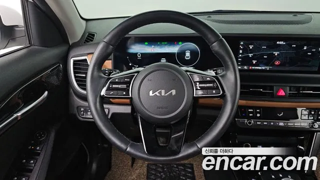 Kia Seltos — Фото автомобиля 19