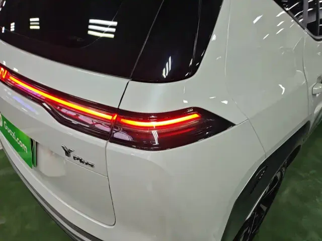 GAC Aion Y — Фото автомобиля 7