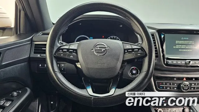 KG_Mobility_Ssangyong Rexton Новый Rexton Sport Khan Дизель 2.2 4WD — Фото автомобиля 14