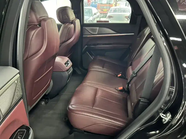 Cadillac XT5 — Фото автомобиля 8