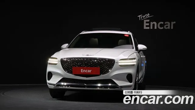Genesis GV70 2.5T Бензин 2WD — Фото автомобиля 3