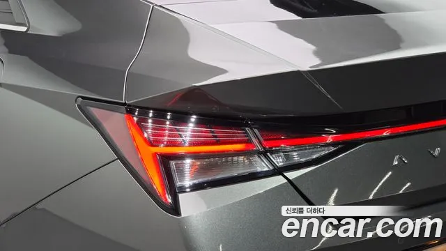 Hyundai AVANTE Inspiration — Фото автомобиля 23