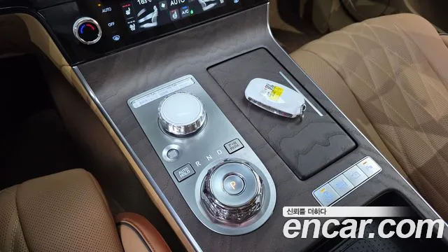 Genesis G80 Бензин 2.5 турбо AWD — Фото автомобиля 9