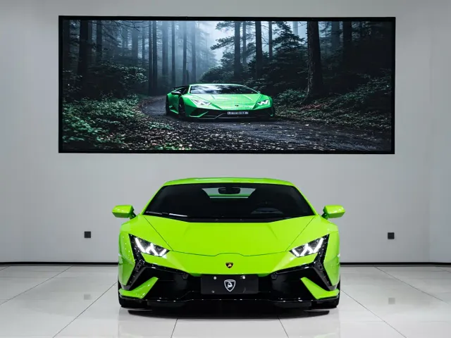 Lamborghini Huracan — Фото автомобиля 2