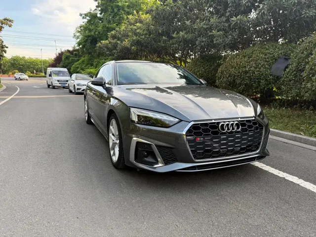 Audi A5 — Фото автомобиля 3