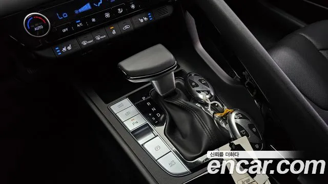 Hyundai AVANTE Новый Avante (CN7) — Фото автомобиля 9
