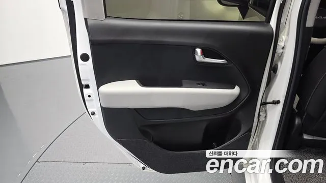 Kia RAY Новый Kia Ray Signature — Фото автомобиля 25