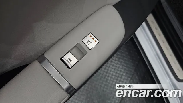 Hyundai Grandeur Grandeur (GN7) — Фото автомобиля 27