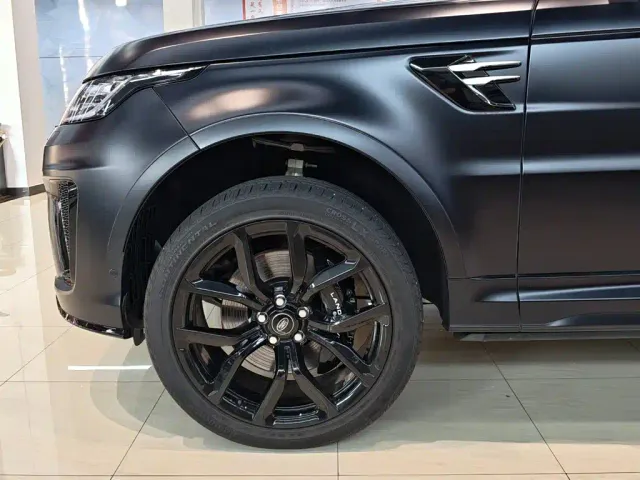 Land Rover Range Rover Sport — Фото автомобиля 6