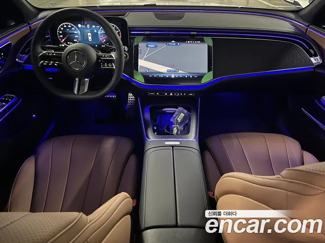 Mercedes-Benz E-Class — Фото автомобиля 7