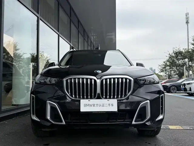 BMW X5 — Фото автомобиля 3