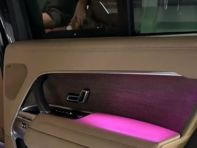 Land Rover Range Rover — Фото автомобиля 28
