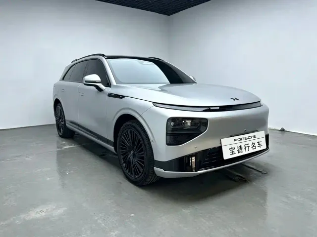 Xpeng G9 — Фото автомобиля 3