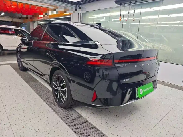 Xpeng P5 — Фото автомобиля 4