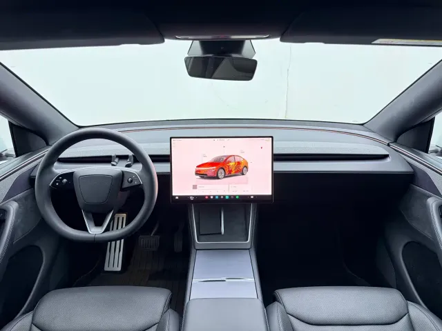 Tesla Model Y L — Фото автомобиля 16