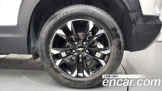 Chevrolet Trailblazer — Фото автомобиля 6