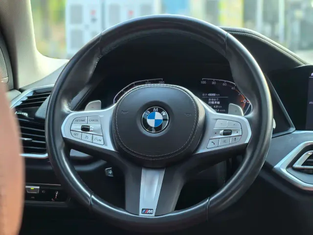 BMW X5 — Фото автомобиля 11