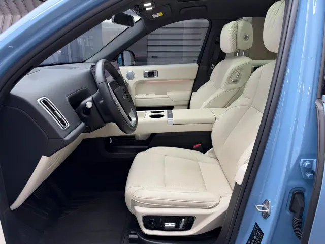 Li Auto L7 — Фото автомобиля 5