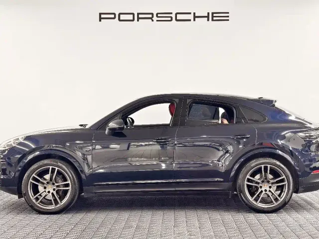 Porsche Cayenne — Фото автомобиля 6