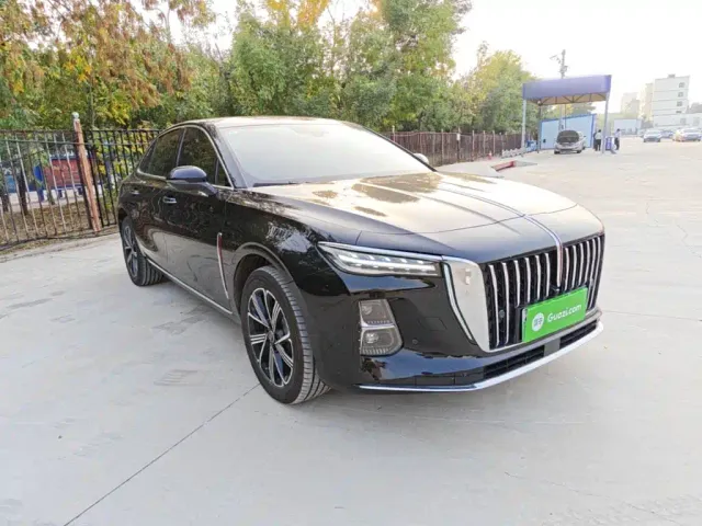Hongqi H5 PHEV — Фото автомобиля 3
