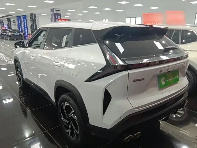 Geely Boyue — Фото автомобиля 4