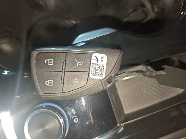 Buick Envision Plus — Фото автомобиля 8