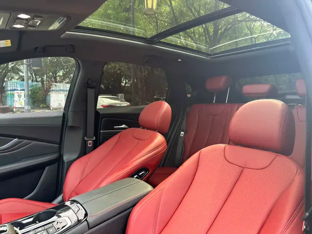 Dongfeng Fengxing Fengxing T5 EVO 2021 1.5TD DCT Starlight Edition — Фото автомобиля 14