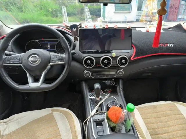 Nissan Sylphy — Фото автомобиля 12