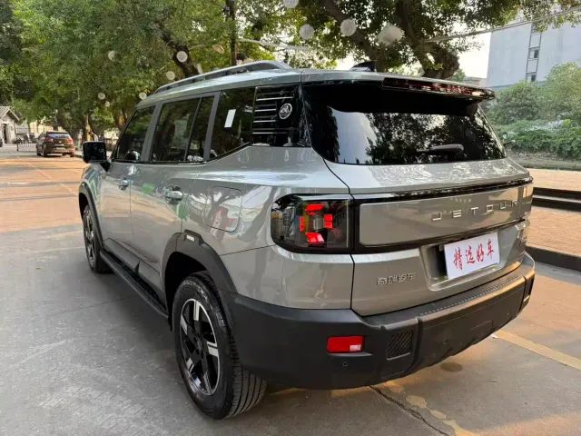 Jetour T1 — Фото автомобиля 4