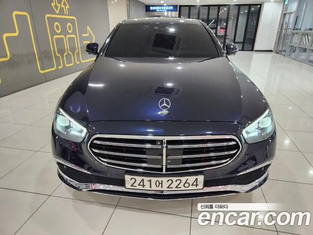 Mercedes-Benz E-Class W213 — Фото автомобиля 3