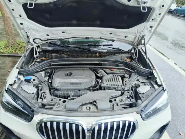 BMW X1 — Фото автомобиля 3