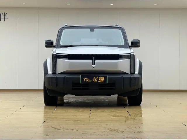 iCAR 03 — Фото автомобиля 2