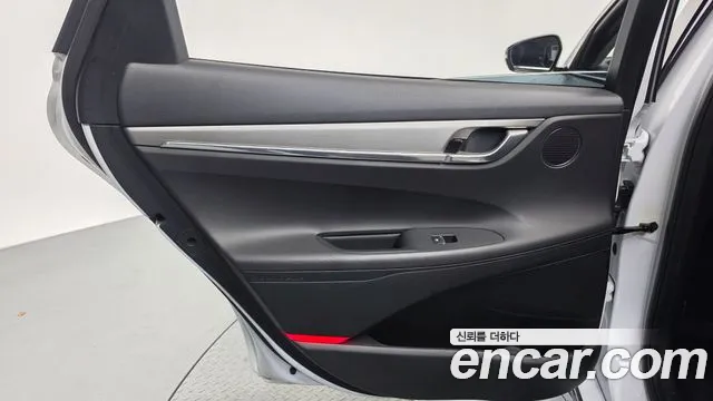 Hyundai Grandeur Grandeur (New) — Фото автомобиля 14