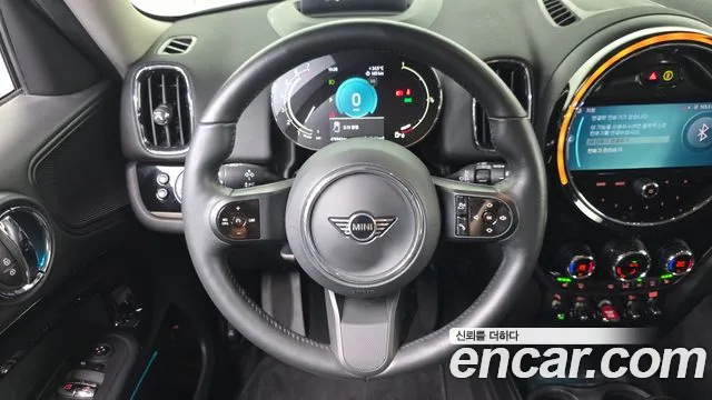 Mini Countryman — Фото автомобиля 12
