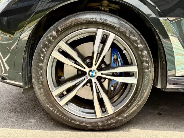 BMW X7 — Фото автомобиля 5