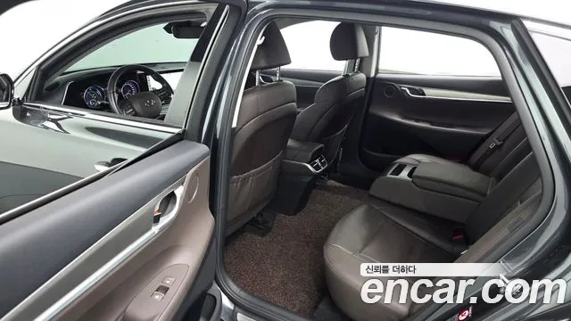 Hyundai Grandeur Grandeur (New) Hybrid — Фото автомобиля 11